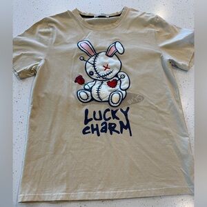 S Lucky Charm T-shirt Men’s Large Tan Beige Rabbit Embroidery Short Sleeve Top